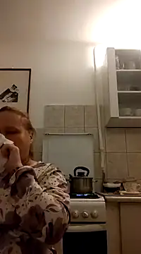 Snapshot of She-devilx chatting on January 9, 2025, 10:31 pm She-devilx online show from January 9, 2025, 10:31 pm