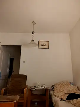 Snapshot of She-devilx chatting on March 6, 2025, 11:42 pm She-devilx online show from March 6, 2025, 11:42 pm