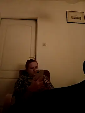 Snapshot of She-devilx chatting on January 8, 2025, 11:19 pm She-devilx online show from January 8, 2025, 11:19 pm