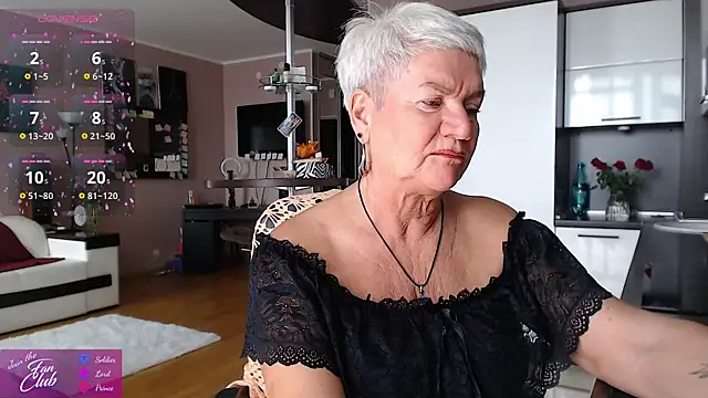 roxana brooks online show from July 10, 2026, 8:25 am