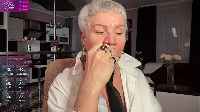 roxana brooks online show from March 5, 2025, 7:06 pm