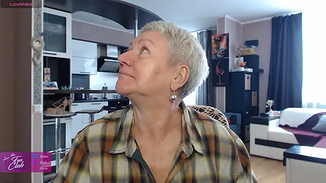 Snapshot of roxana_brooks chatting on February 10, 2026, 9:19 am roxana brooks online show from February 10, 2026, 9:19 am