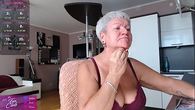 roxana brooks online show from September 9, 2025, 6:45 am