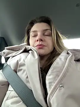 Snapshot of ValenciaShock chatting on February 8, 2026, 6:44 am ValenciaShock online show from February 8, 2026, 6:44 am