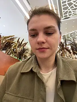 Snapshot of ValenciaShock chatting on February 12, 2026, 6:46 am ValenciaShock online show from February 12, 2026, 6:46 am