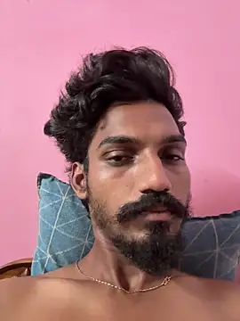 Snapshot of yo19boy chatting on May 31, 2026, 6:19 am yo19boy online show from May 31, 2026, 6:19 am