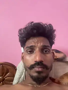 yo19boy online show from April 12, 2026, 7:44 am