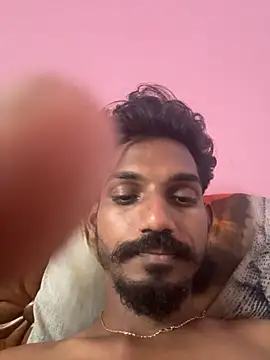 yo19boy online show from April 8, 2026, 7:32 am