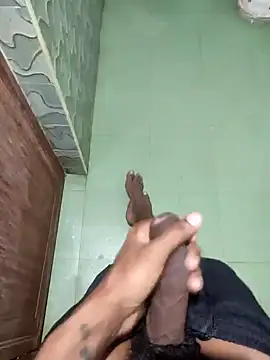 yo19boy online show from February 14, 2025, 7:07 am