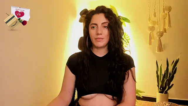 Snapshot of Mala_Bad chatting on February 13, 2025, 6:48 pm Mala Bad online show from February 13, 2025, 6:48 pm