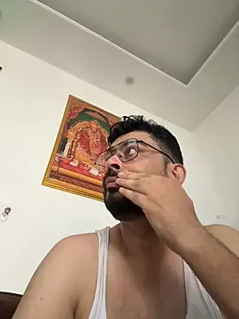 hot rajat online show from June 19, 2026, 3:45 am