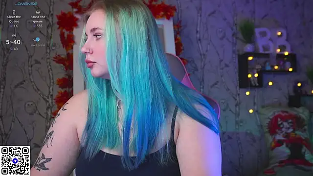 Snapshot of Moon_Valkyrie chatting on September 10, 2025, 10:14 am Moon Valkyrie online show from September 10, 2025, 10:14 am