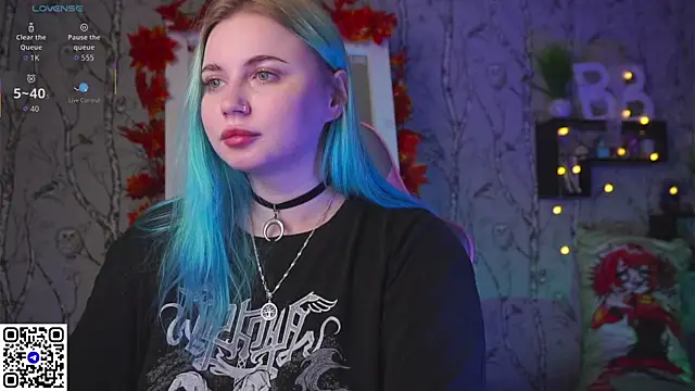 Snapshot of Moon_Valkyrie chatting on September 9, 2025, 12:25 pm Moon Valkyrie online show from September 9, 2025, 12:25 pm