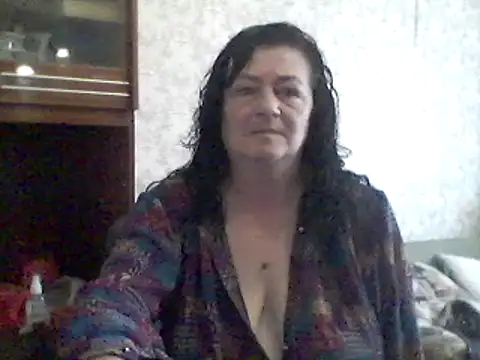 Snapshot of GypsiQueen2 chatting on March 15, 2025, 10:57 am GypsiQueen2 online show from March 15, 2025, 10:57 am
