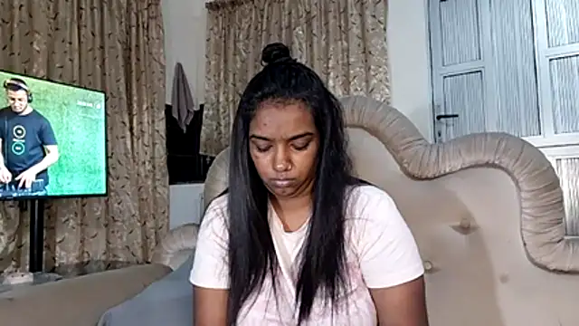 Snapshot of Xindias_fantasyX chatting on June 29, 2026, 8:19 pm Xindias fantasyX online show from June 29, 2026, 8:19 pm