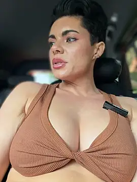 LukeLouHarvey online show from March 27, 2026, 4:32 am