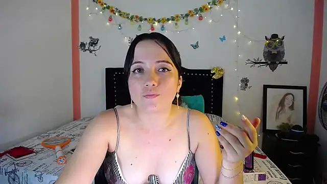 Snapshot of naughty_girl_4u chatting on March 11, 2025, 10:53 pm naughty girl 4u online show from March 11, 2025, 10:53 pm