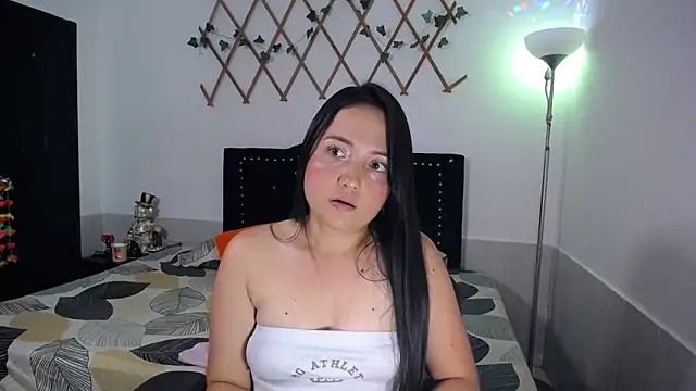 Snapshot of naughty_girl_4u chatting on January 14, 2026, 6:55 pm naughty girl 4u online show from January 14, 2026, 6:55 pm