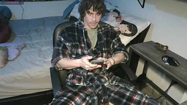 XxBobbyDigitalxX online show from January 17, 2025, 2:18 am