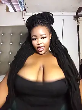 Aaaliyah445 online show from November 17, 2025, 11:25 am