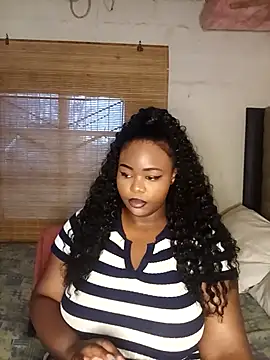 Snapshot of Aaaliyah445 chatting on September 30, 2025, 3:29 pm Aaaliyah445 online show from September 30, 2025, 3:29 pm
