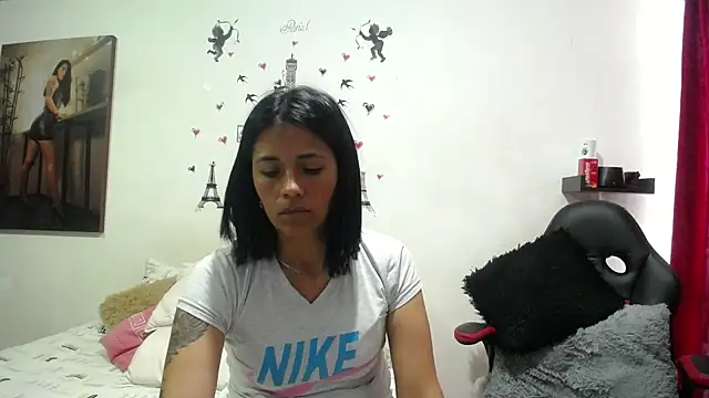 Snapshot of sharoon_cheerry chatting on February 27, 2025, 3:59 pm sharoon cheerry online show from February 27, 2025, 3:59 pm