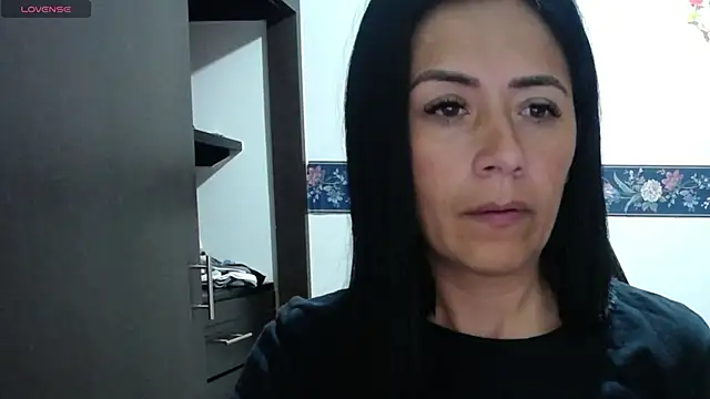 Snapshot of sharoon_cheerry chatting on September 16, 2025, 10:49 am sharoon cheerry online show from September 16, 2025, 10:49 am