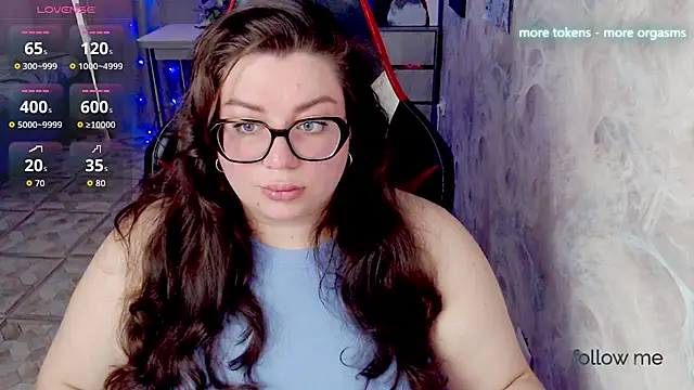 Snapshot of alexa_sweetyy chatting on May 20, 2026, 7:49 am alexa sweetyy online show from May 20, 2026, 7:49 am