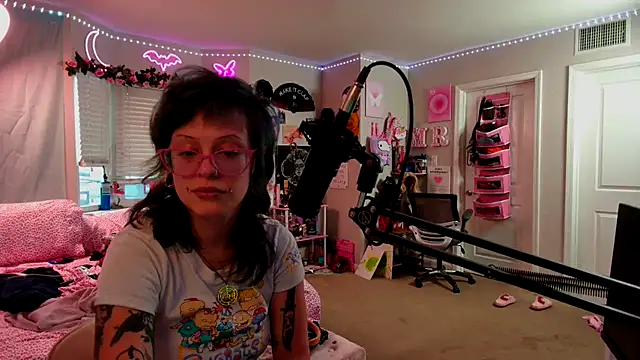 MissRomero online show from September 23, 2025, 1:12 am