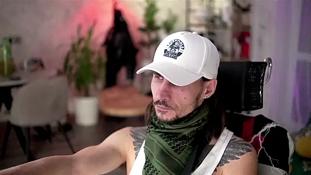 Snapshot of lord_shiva_ chatting on November 20, 2025, 8:04 am lord shiva online show from November 20, 2025, 8:04 am