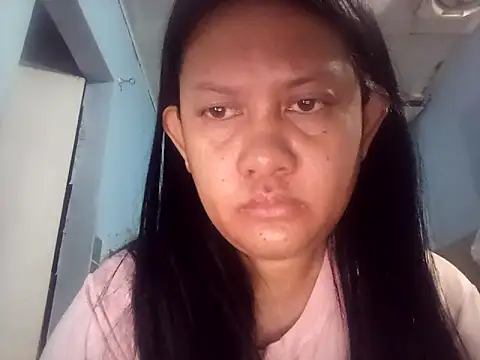 Honeybun25 online show from February 5, 2026, 5:20 pm