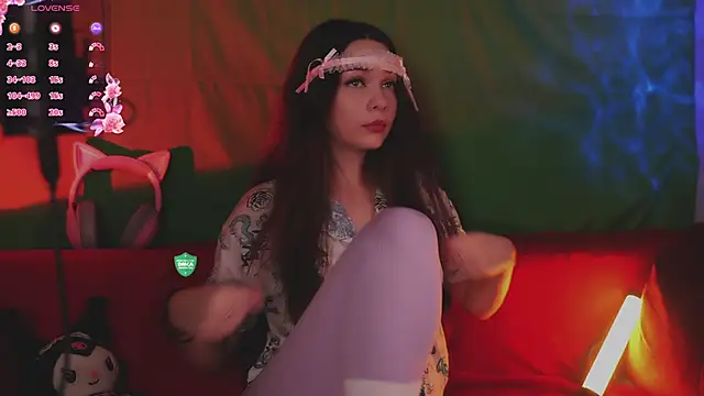 How2Meow online show from September 22, 2025, 5:08 pm