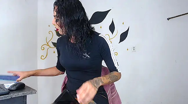 Snapshot of iris_goddessofthesky chatting on March 8, 2025, 9:50 am iris goddessofthesky online show from March 8, 2025, 9:50 am