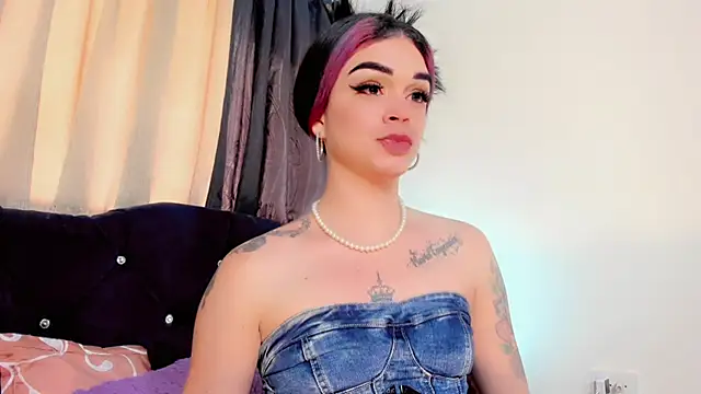 lesly xx online show from May 31, 2026, 6:09 pm
