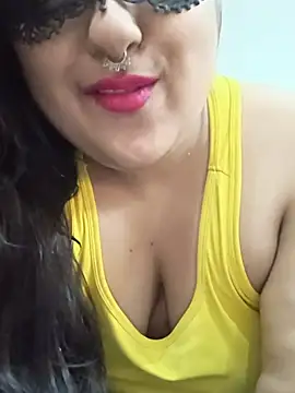 Snapshot of AgniPriya chatting on August 4, 2026, 3:44 am AgniPriya online show from August 4, 2026, 3:44 am