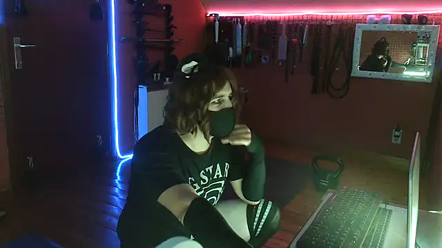 Snapshot of Ginny-the-bdsm-nympho chatting on May 31, 2026, 5:08 pm Ginny-the-bdsm-nympho online show from May 31, 2026, 5:08 pm