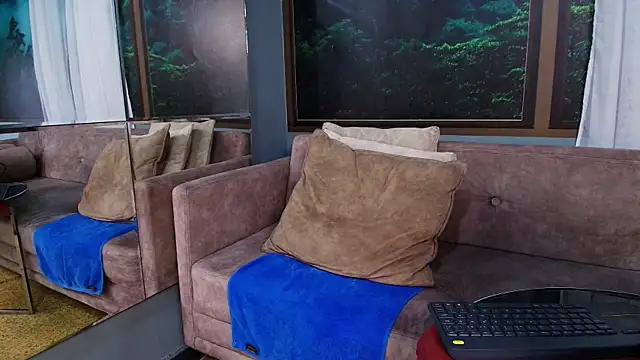 Snapshot of JONAS_SMITH_ chatting on February 27, 2025, 5:05 pm JONAS SMITH online show from February 27, 2025, 5:05 pm