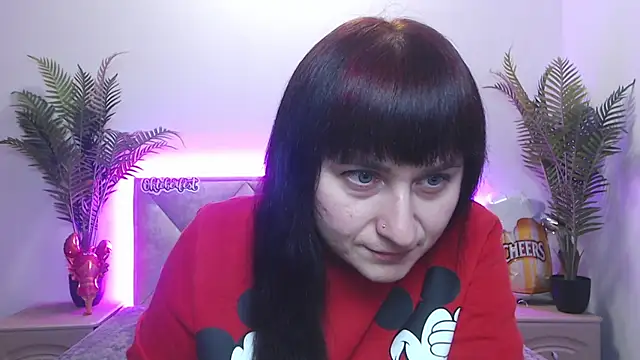 NinaFlawlees online show from September 26, 2025, 12:12 pm