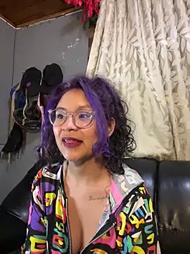 Hathorlove online show from February 12, 2025, 5:58 am