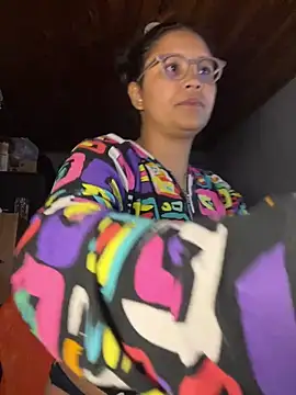 Hathorlove online show from October 1, 2025, 5:34 am