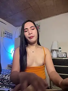 Msyensmith online show from September 19, 2025, 12:14 am