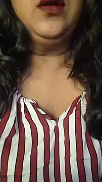 Snapshot of sassy_horny chatting on November 9, 2025, 9:19 pm sassy horny online show from November 9, 2025, 9:19 pm