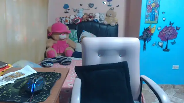 milfeddy  online show from April 4, 2026, 11:50 am