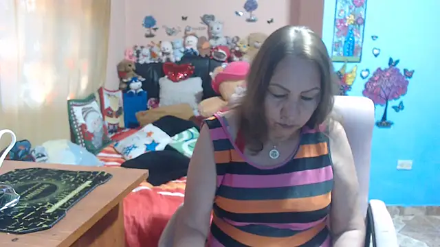 Snapshot of milfeddy_ chatting on October 29, 2025, 1:10 pm milfeddy online show from October 29, 2025, 1:10 pm