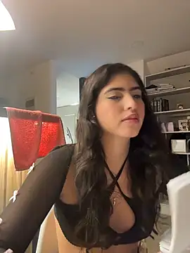 Gaby zahir  online show from November 14, 2025, 9:57 am