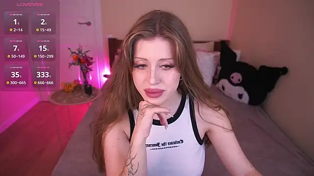 PenellopaRaw online show from November 28, 2025, 7:58 pm