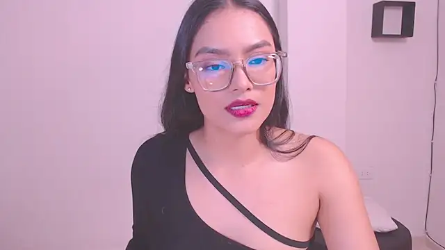 Snapshot of 1eve_rox chatting on November 8, 2025, 12:03 am 1eve rox online show from November 8, 2025, 12:03 am