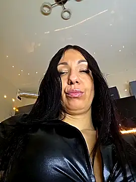 Snapshot of LeticiaWoods chatting on January 9, 2026, 10:11 am LeticiaWoods online show from January 9, 2026, 10:11 am