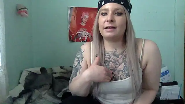 Snapshot of alexabunni chatting on February 24, 2026, 3:46 pm alexabunni online show from February 24, 2026, 3:46 pm