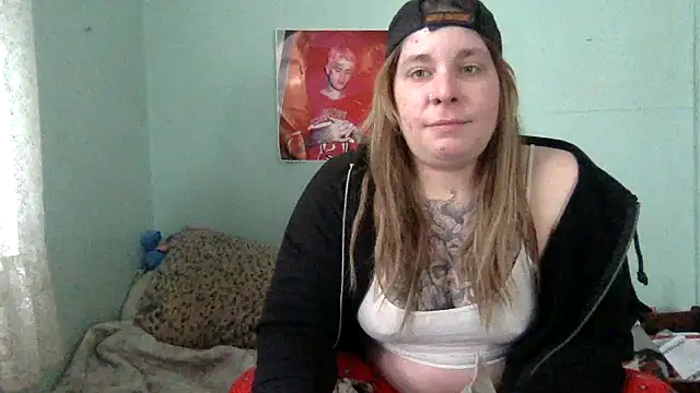 Snapshot of alexabunni chatting on January 15, 2026, 2:42 pm alexabunni online show from January 15, 2026, 2:42 pm